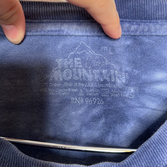 the mountain wolf American Flag Stars and Stripes t shirt Size Large - Picture 4 of 5